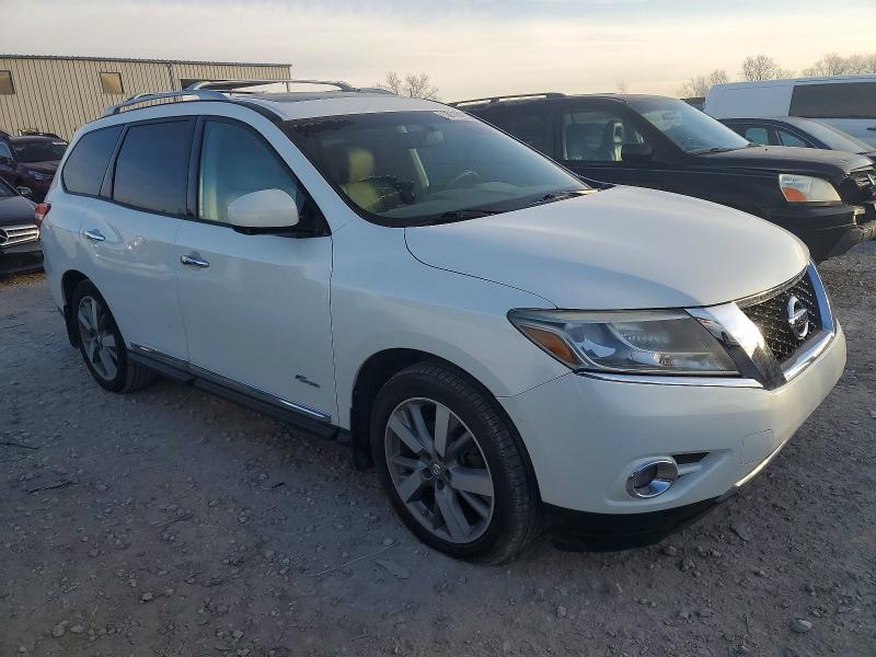 Photo 4 from auction – 2014 NISSAN PATHFINDER with VIN 5N1CR2MMXEC662200