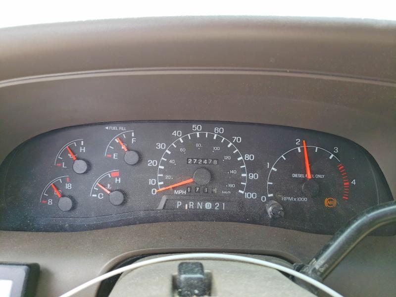 Photo 9 from auction – 2000 FORD EXCURSION with VIN 1FMNU40F4YEA91970