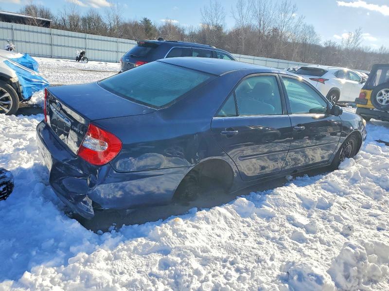 Photo 3 from auction – 2004 TOYOTA CAMRY with VIN 4T1BE32K04U319239
