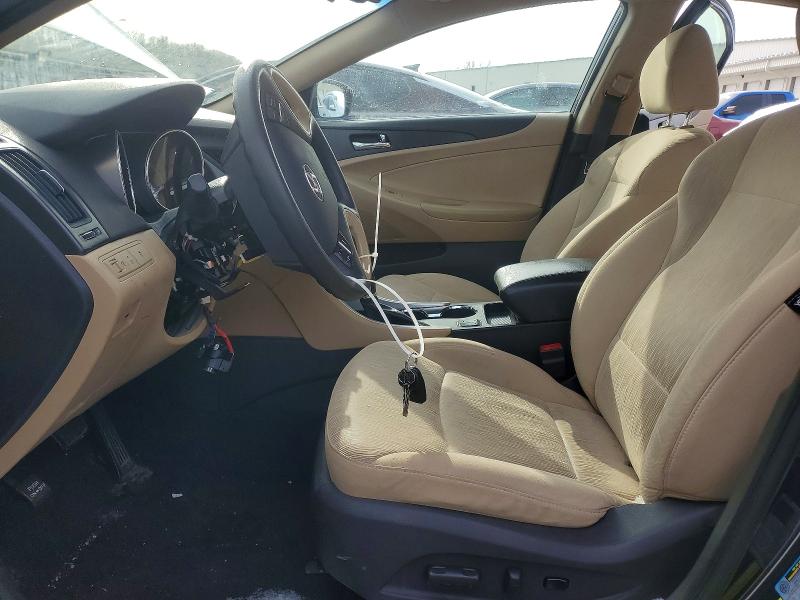 Photo 7 from auction – 2013 HYUNDAI SONATA GLS with VIN 5NPEB4AC4DH810322