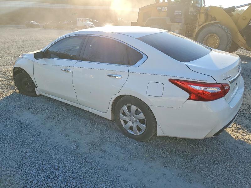 Photo 2 from auction – 2017 NISSAN ALTIMA 2.5 with VIN 1N4AL3AP9HC221802