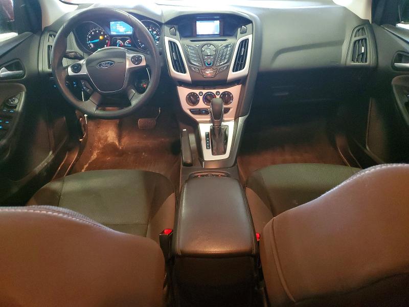 Photo 8 from auction – 2014 FORD FOCUS SE with VIN 1FADP3F28EL429616