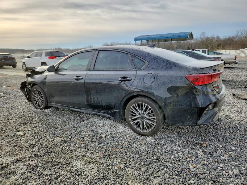 Photo 2 from auction – 2022 KIA FORTE GT L with VIN 3KPF54AD3NE498097