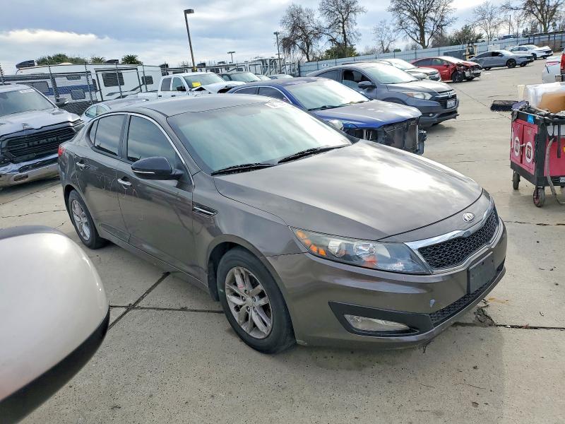 Photo 4 from auction – 2013 KIA OPTIMA LX with VIN 5XXGM4A73DG245210