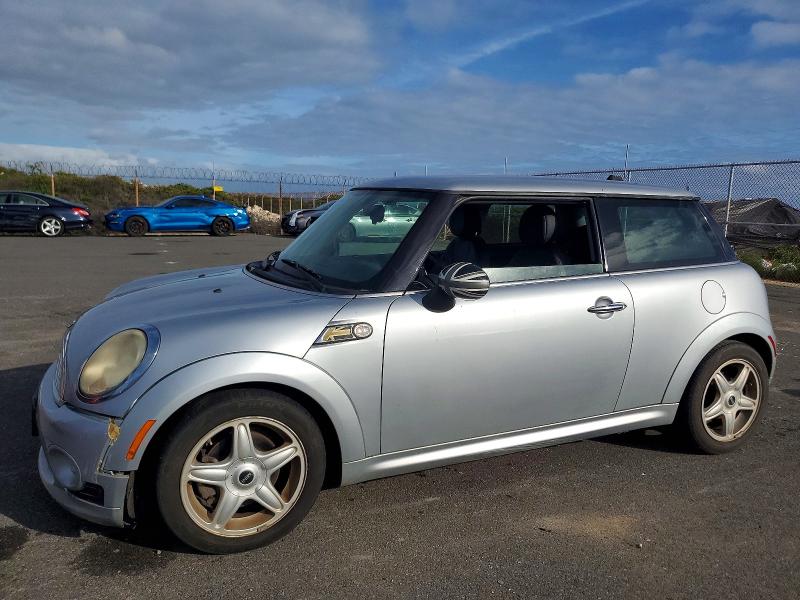 MINI COOPER 2009 with VIN WMWMF33569TW79421 - Photo from auction