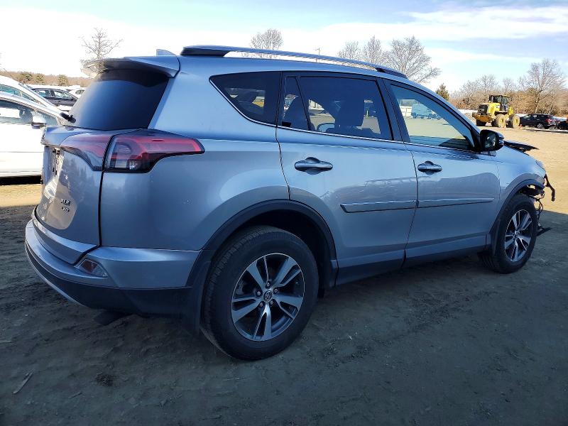 Photo 3 from auction – 2018 TOYOTA RAV4 ADVEN with VIN JTMRFREV0JJ206364