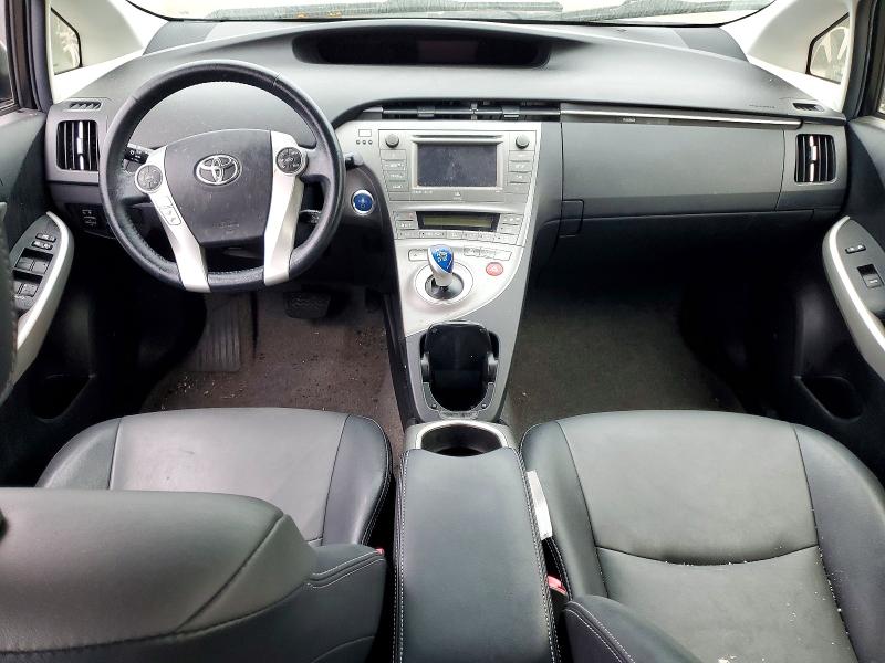 Photo 8 from auction – 2013 TOYOTA PRIUS with VIN JTDKN3DU2D5643998