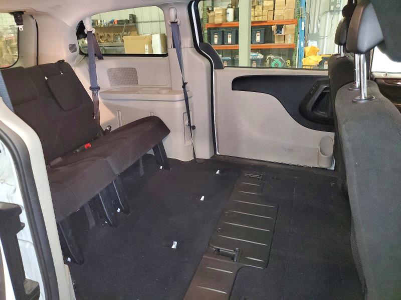 Photo 11 from auction – 2017 DODGE GRAND CARAVAN with VIN 2C4RDGBG2HR725485