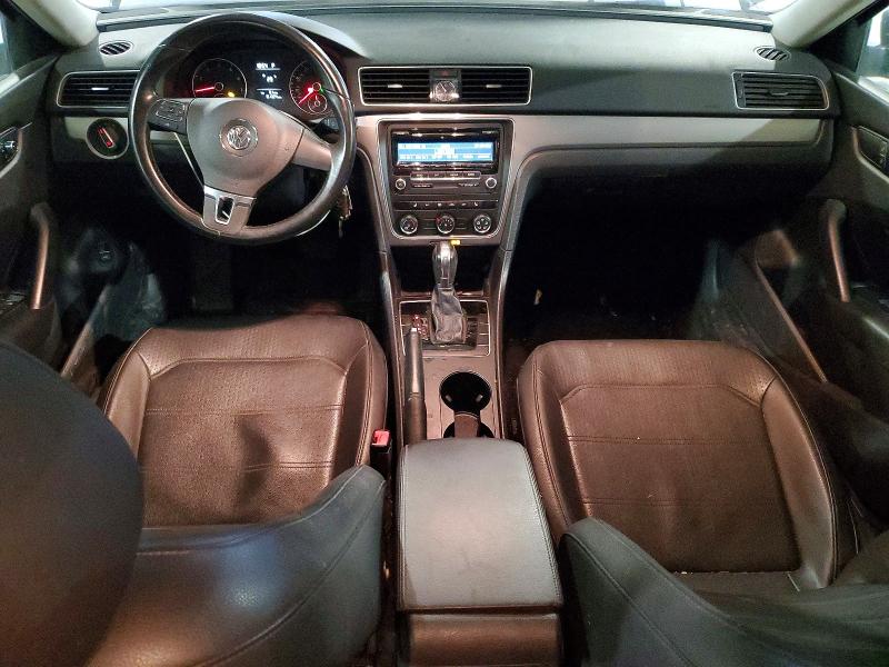 Photo 8 from auction – 2014 VOLKSWAGEN PASSAT S with VIN 1VWAT7A30EC069948