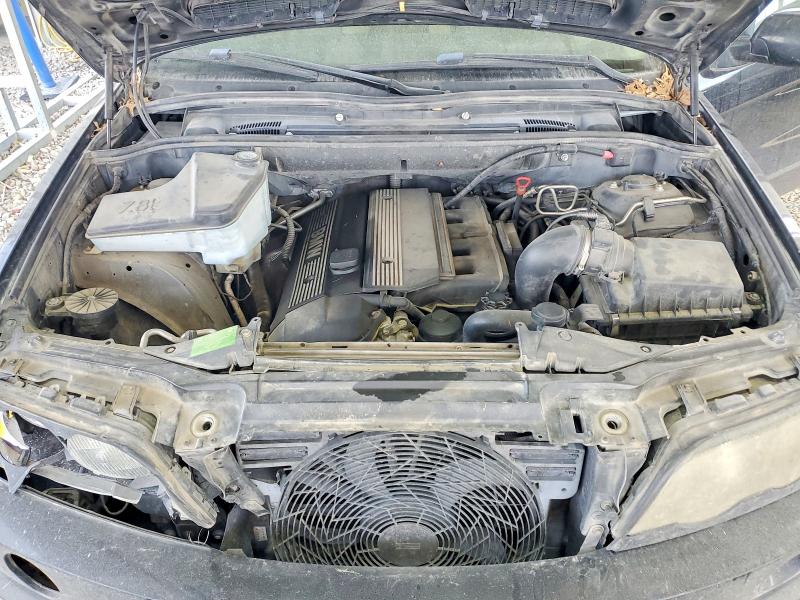 Photo 12 from auction – 2001 BMW X5 3.0I with VIN WBAFA53521LM89588