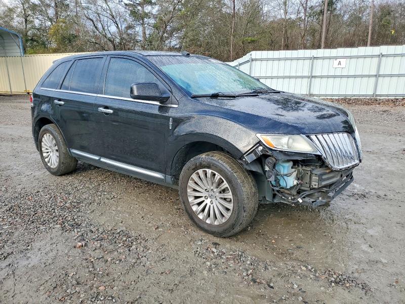 Photo 4 from auction – 2011 LINCOLN MKX with VIN 2LMDJ6JKXBBJ03297