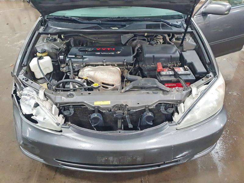 Photo 11 from auction – 2003 TOYOTA CAMRY LE with VIN 4T1BE32K43U697112