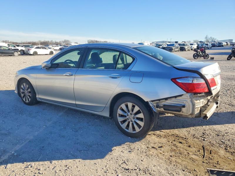 Photo 2 from auction – 2014 HONDA ACCORD EXL with VIN 1HGCR2F80EA126048