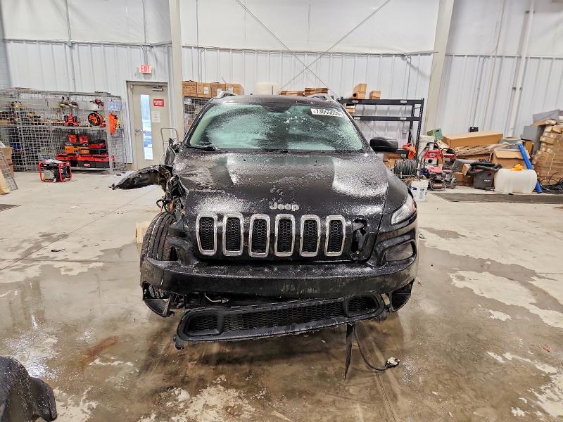 Photo 5 from auction – 2015 JEEP CHEROKEE S with VIN 1C4PJLAB4FW684084