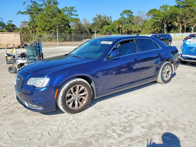 CHRYSLER 300 2015 with VIN 2C3CCAAG0FH743773 - Photo from auction