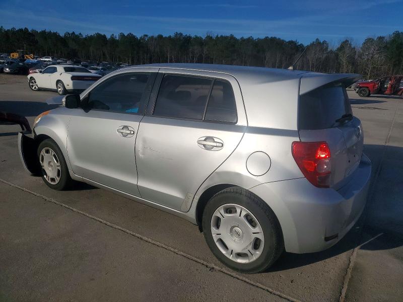 Photo 2 from auction – 2008 TOYOTA SCION XD with VIN JTKKU10488J003801