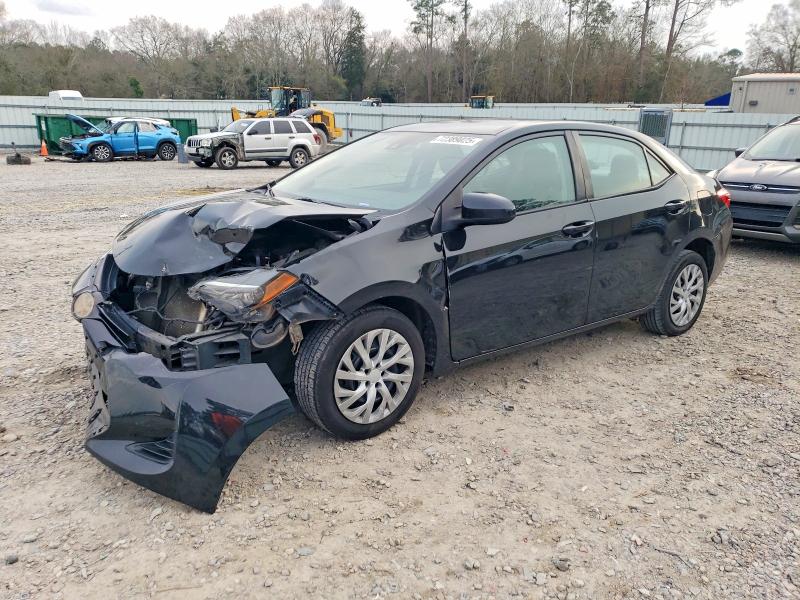 TOYOTA COROLLA L 2019 with VIN 2T1BURHE4KC238041 - Photo from auction