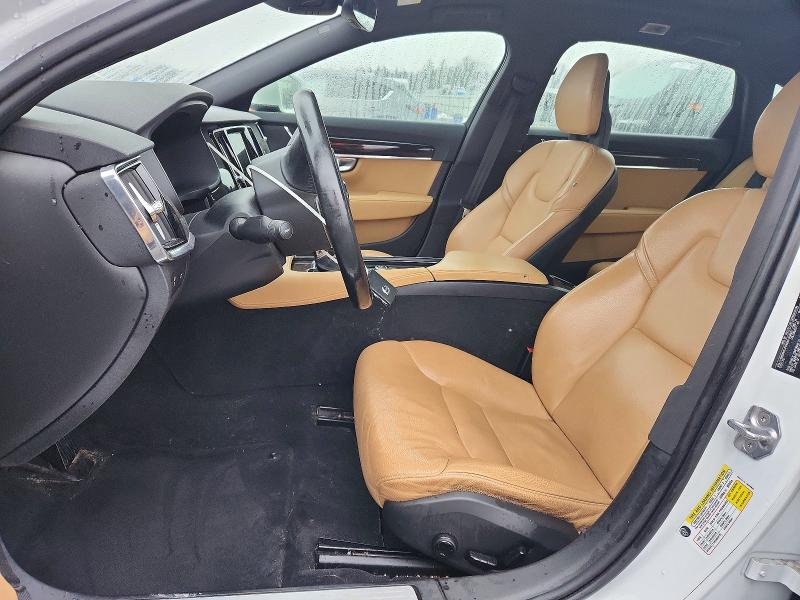 Photo 7 from auction – 2018 VOLVO S90 T5 MOM with VIN LVY982MKXJP019986