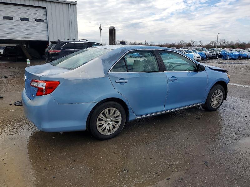 Photo 3 from auction – 2012 TOYOTA CAMRY HYBR with VIN 4T1BD1FK9CU037777