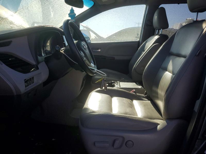 Photo 7 from auction – 2015 TOYOTA SIENNA XLE with VIN 5TDYK3DC3FS646352