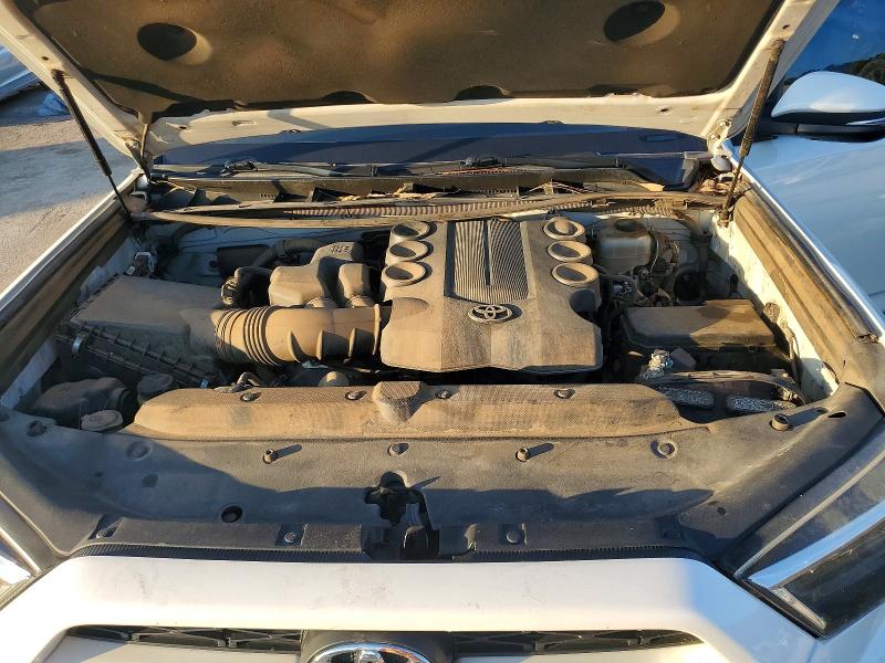 Photo 12 from auction – 2016 TOYOTA 4RUNNER SR with VIN JTEBU5JR9G5353191