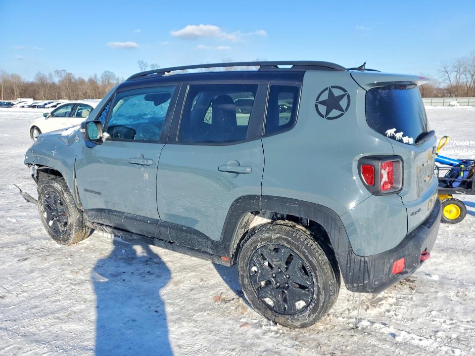 Photo 2 from auction – 2017 JEEP RENEGADE with VIN ZACCJBCBXHPF53585