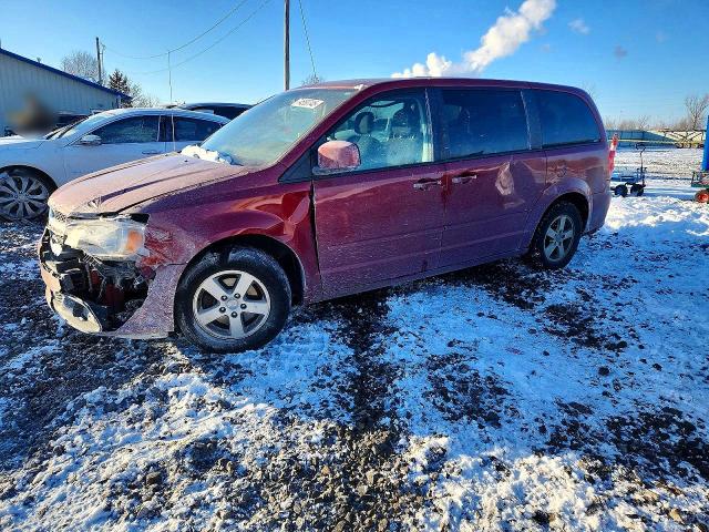 DODGE GRAND CARAVAN 2011 with VIN 2D4RN3DG3BR627806 - Photo from auction