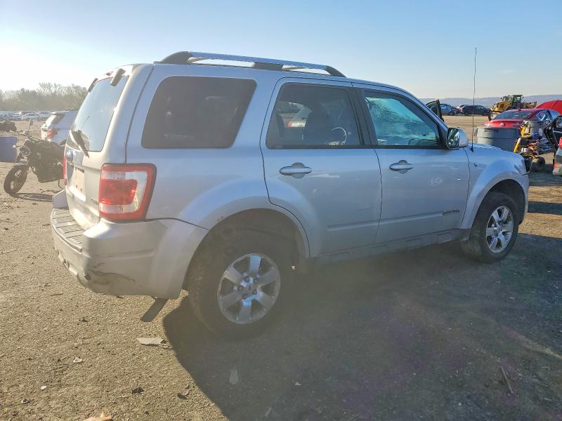 Photo 3 from auction – 2008 FORD ESCAPE LIM with VIN 1FMCU94168KE77780