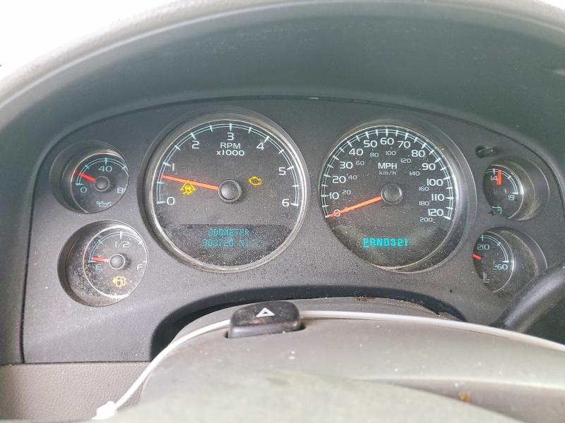 Photo 9 from auction – 2008 GMC YUKON with VIN 1GKFC13048J177387