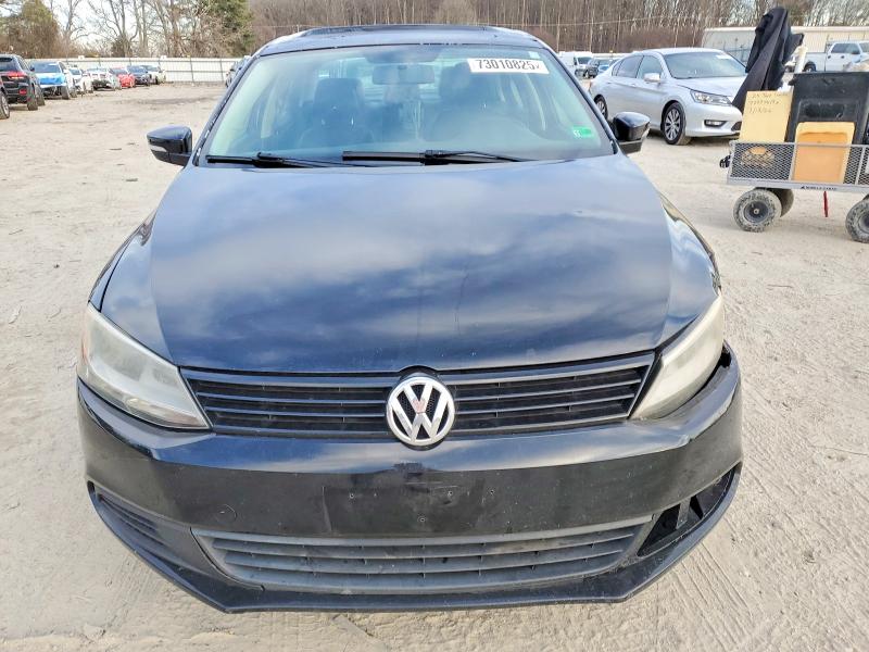 Photo 5 from auction – 2012 VOLKSWAGEN JETTA with VIN 3VWDP7AJ8CM302177