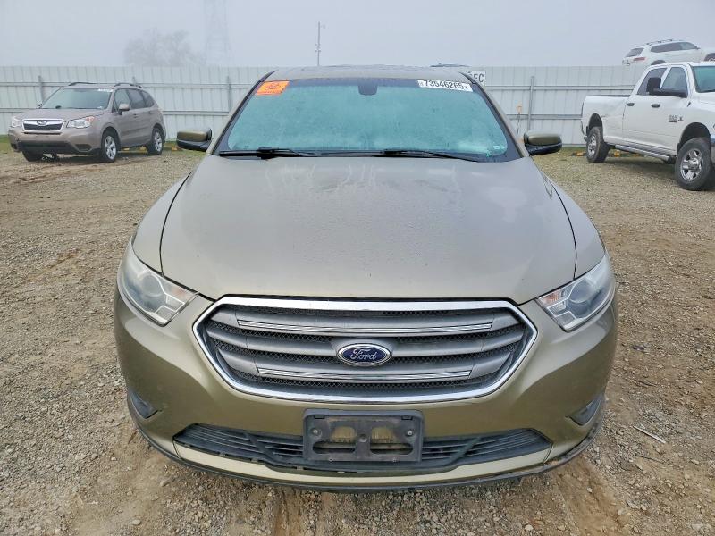 Photo 5 from auction – 2013 FORD TAURUS SEL with VIN 1FAHP2E88DG128529
