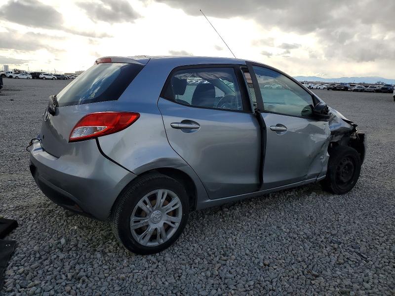 Photo 3 from auction – 2013 MAZDA MAZDA2 with VIN JM1DE1KY6D0161955