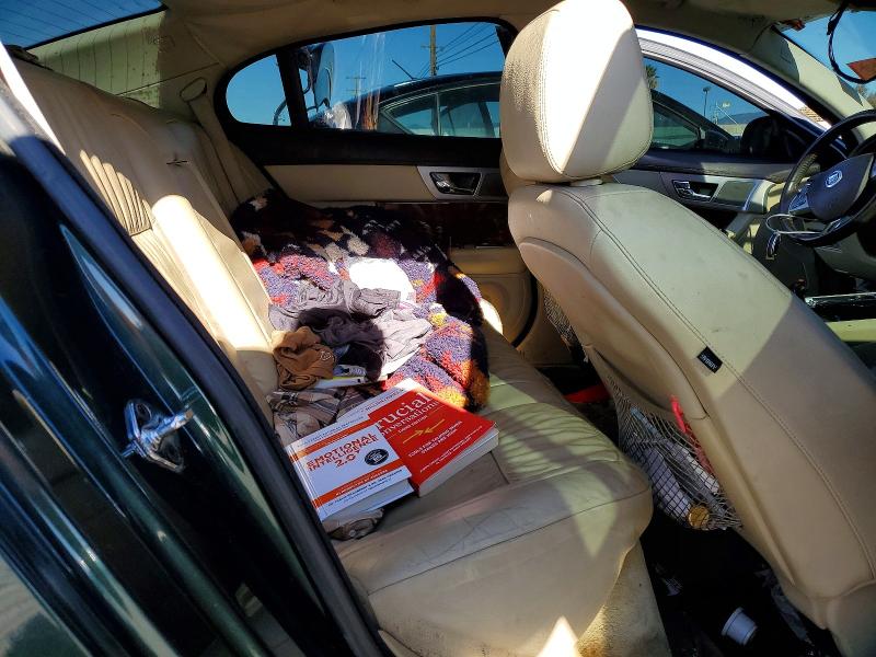 Photo 10 from auction – 2011 JAGUAR XF with VIN SAJWA0FB6BLS19905