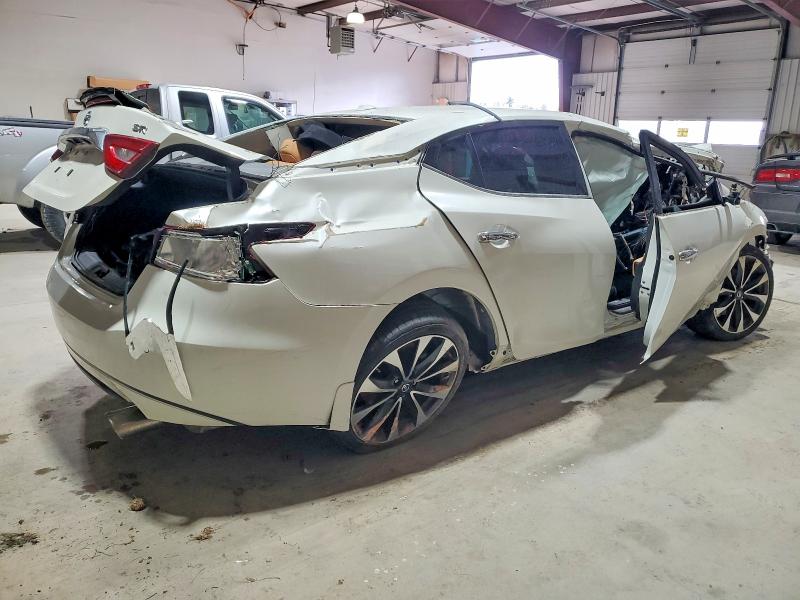 Photo 3 from auction – 2016 NISSAN MAXIMA 3.5 with VIN 1N4AA6AP3GC375850