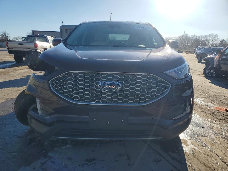 Photo 5 from auction – 2023 FORD EDGE SEL with VIN 2FMPK4J91PBA06522