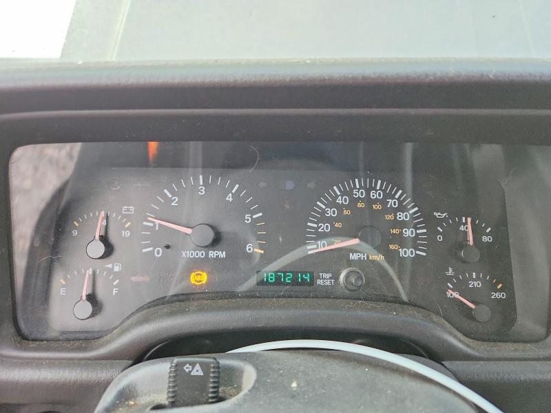 Фото 9 с аукциона – 2000 JEEP CHEROKEE с VIN 1J4FF68SXYL240579