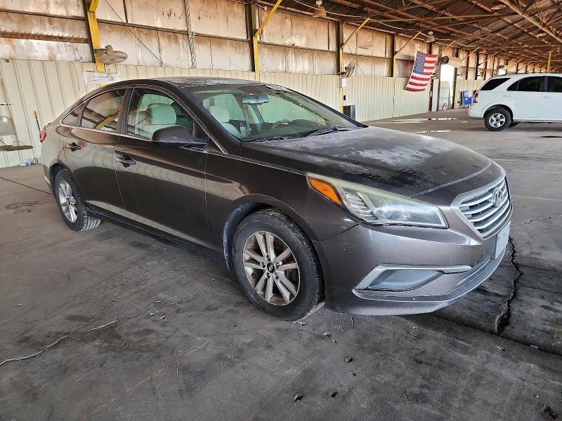 Photo 4 from auction – 2016 HYUNDAI SONATA SE with VIN 5NPE24AF6GH370182
