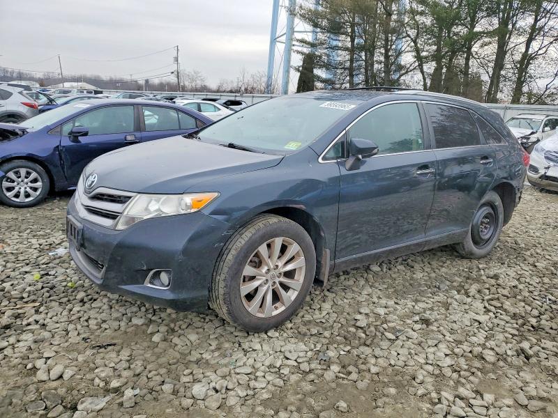 TOYOTA VENZA LE 2014 with VIN 4T3BA3BBXEU058965 - Photo from auction