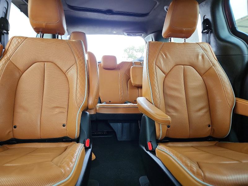 Photo 10 from auction – 2021 CHRYSLER PACIFICA with VIN 2C4RC1N7XMR529235