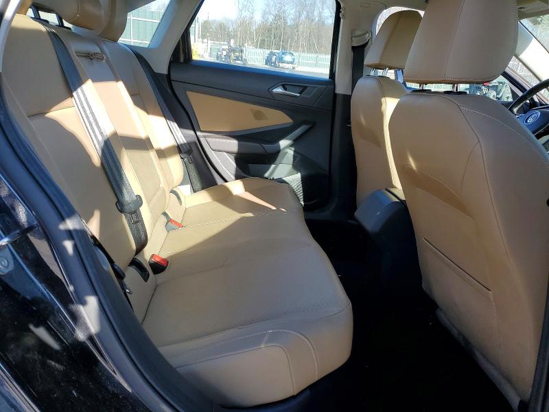 Photo 10 from auction – 2019 VOLKSWAGEN JETTA with VIN 3VWE57BU3KM071061