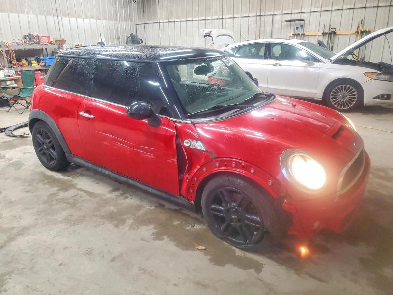 Photo 4 from auction – 2012 MINI COOPER S with VIN WMWSV3C51CT385961