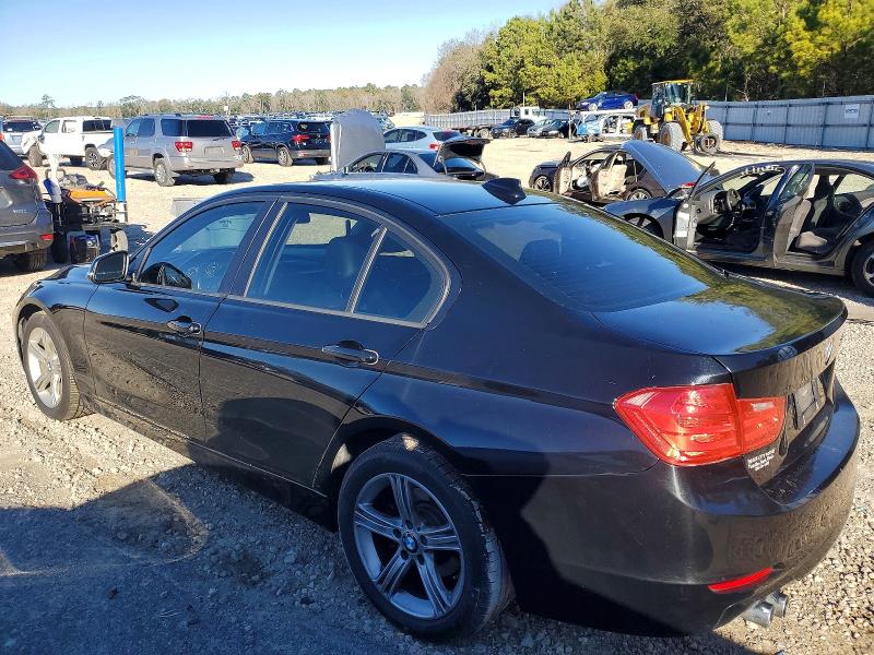 Photo 2 from auction – 2013 BMW 328 with VIN WBA3C1C57DK104073