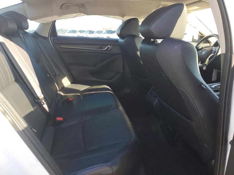 Photo 10 from auction – 2018 HONDA ACCORD with VIN 1HGCV2F98JA004763