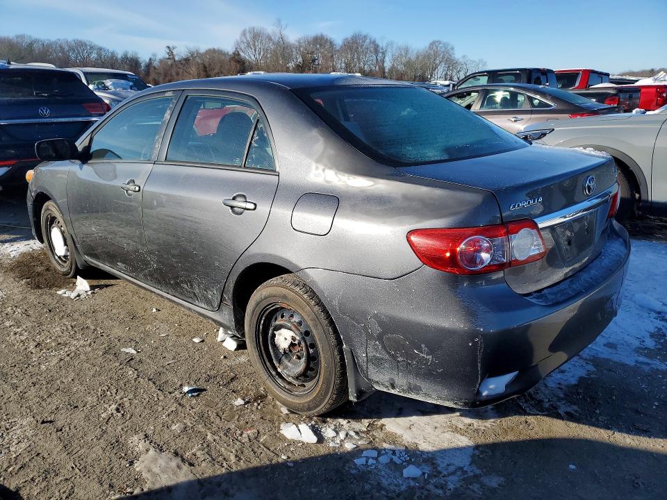 Photo 2 from auction – 2011 TOYOTA COROLLA with VIN 2T1BU4EE9BC700715