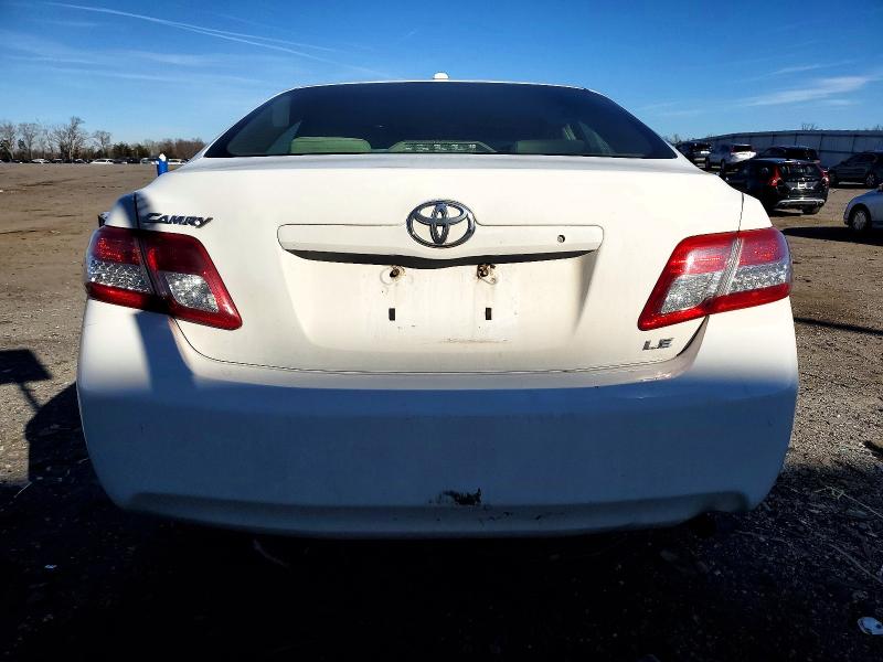 Foto 6 de la subasta – 2011 TOYOTA CAMRY BASE con VIN 4T4BF3EK1BR217086