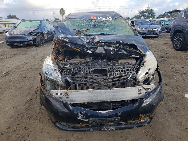 Photo 5 from auction – 2012 TOYOTA PRIUS V with VIN JTDZN3EU0C3113939