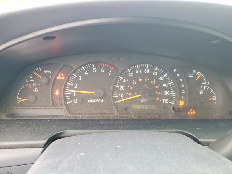 Photo 9 from auction – 2000 TOYOTA TUNDRA with VIN 5TBBT4412YS123892
