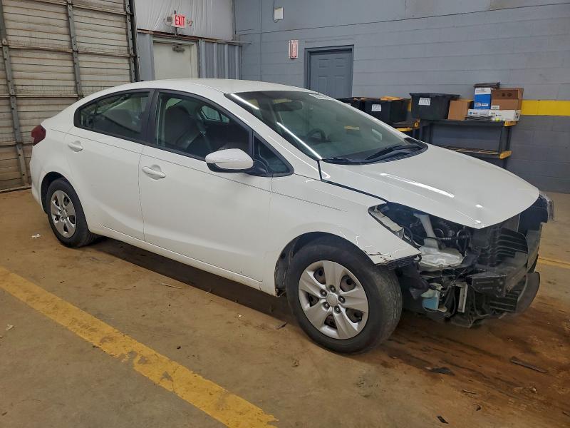 Photo 4 from auction – 2018 KIA FORTE LX with VIN 3KPFK4A74JE271692