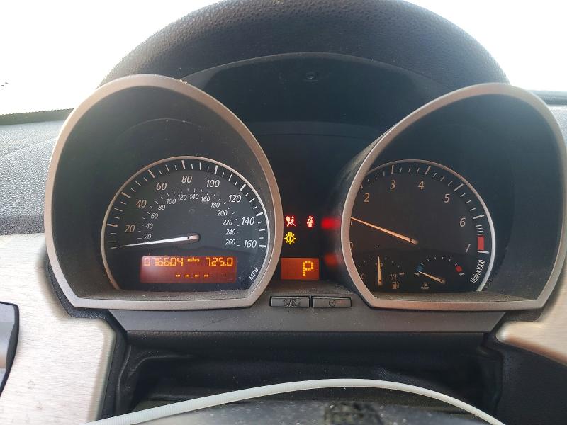 Photo 9 from auction – 2004 BMW Z4 with VIN 4USBT53504LU07562