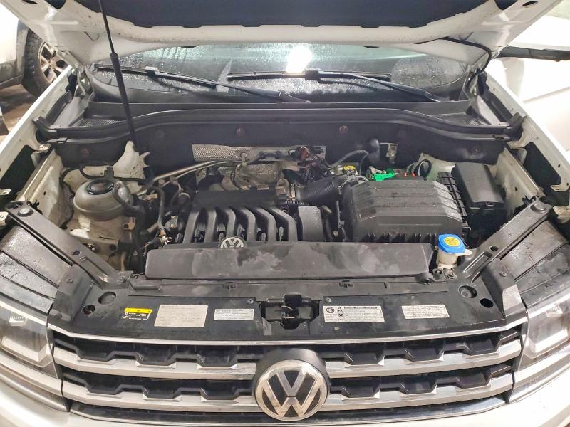 Photo 12 from auction – 2018 VOLKSWAGEN ATLAS SEL with VIN 1V2NR2CA2JC556370